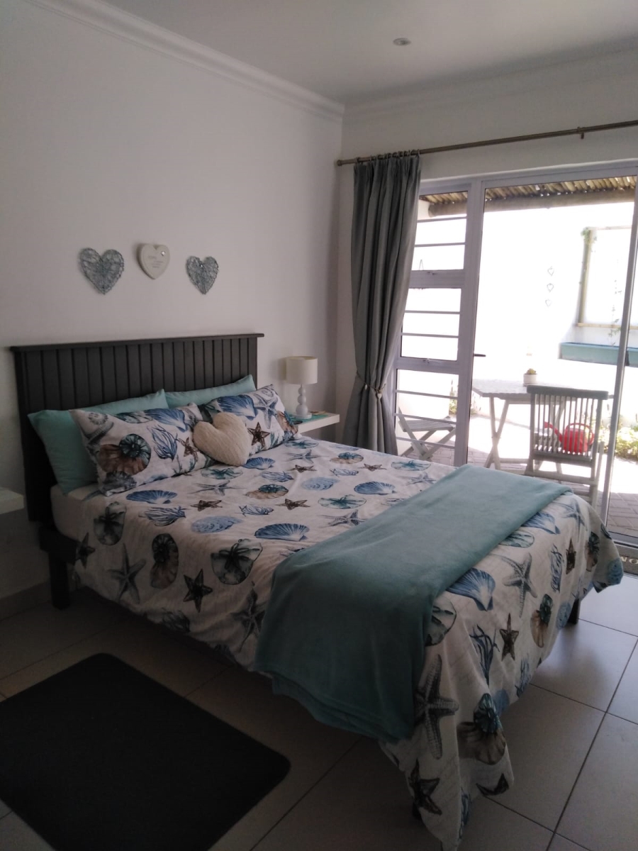 4 Bedroom Property for Sale in The Cove Western Cape